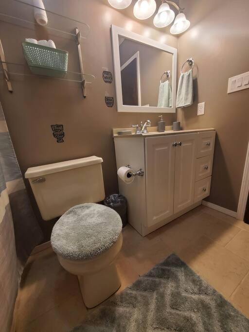 Cozy Indy Home Indianapolis Eksteriør bilde